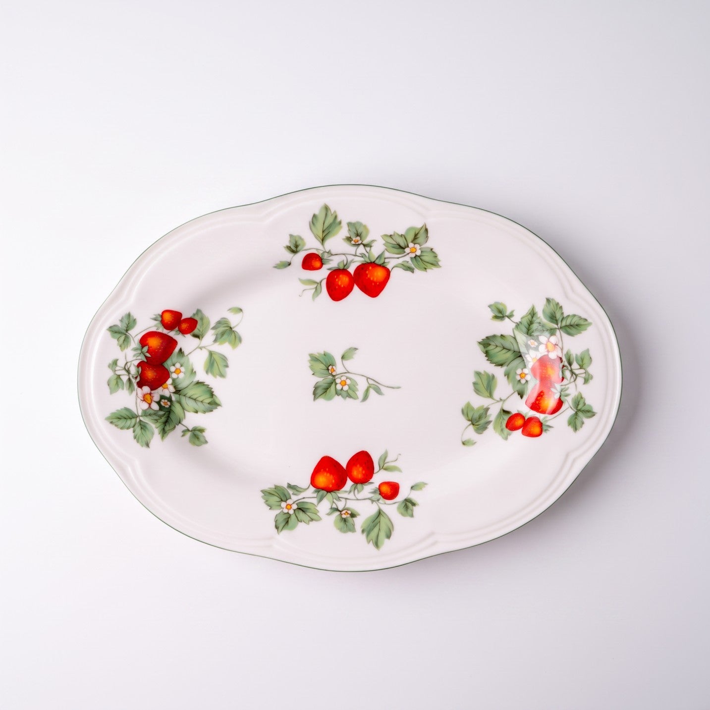 Birdy Fine Bone China Strawberry Platter