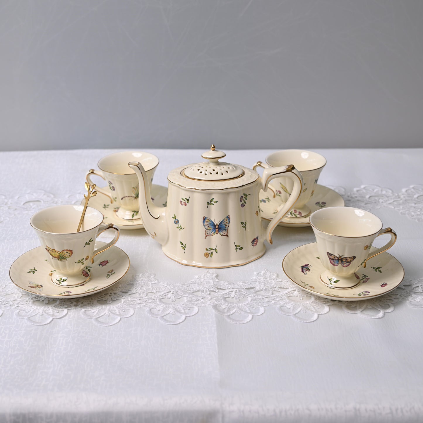 Birdy Fine Bone China Tea Set - Enchanted Gardens