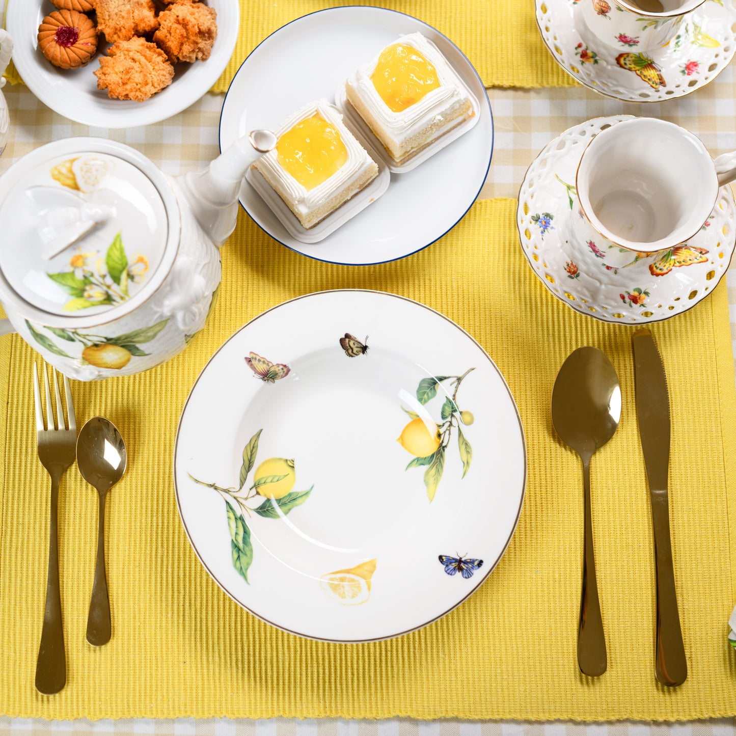 Porcelain Lemon Collection deep dish with lemon and butterfly pattern